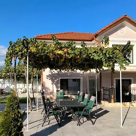 етерна - Eterna ヴィラ スタロセル